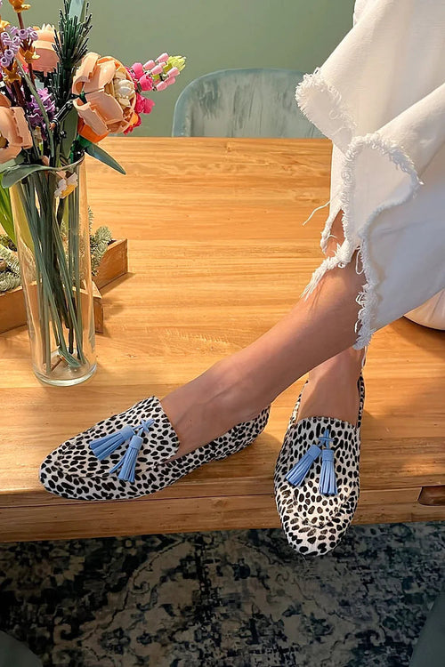 Gevlekte mocassins met blauwe kwastjes