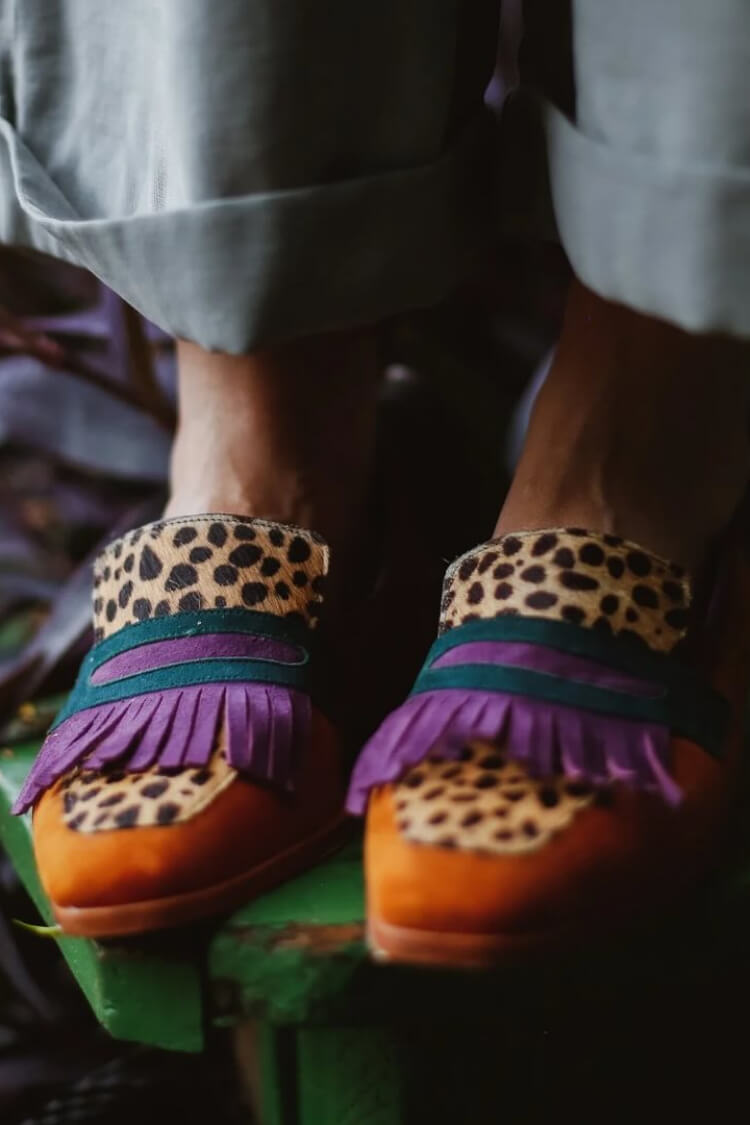 Mocassin met franjes en animalprint